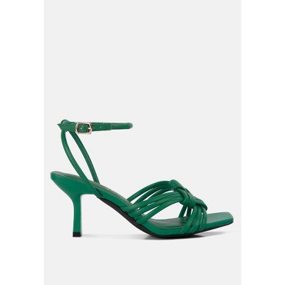 Weekend Pick Box Knot Pin Sandals