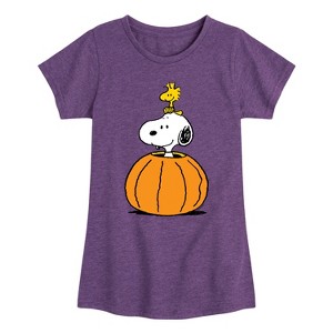 Girls' - Peanuts - Snoopy Woodstock Pumpkin Fitted Short Sleeve Graphic T-Shirt - 1 of 4