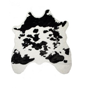 Luxe Classic Faux Hide Rug | 4.25'x'5 - 1 of 4