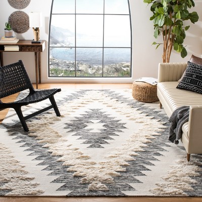 Kenya Tribal Artistry Black and Ivory Wool 8' x 10' Rug
