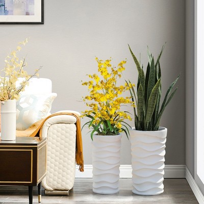 Set of 2 White Wavy MgO Indoor/Outdoor Planters