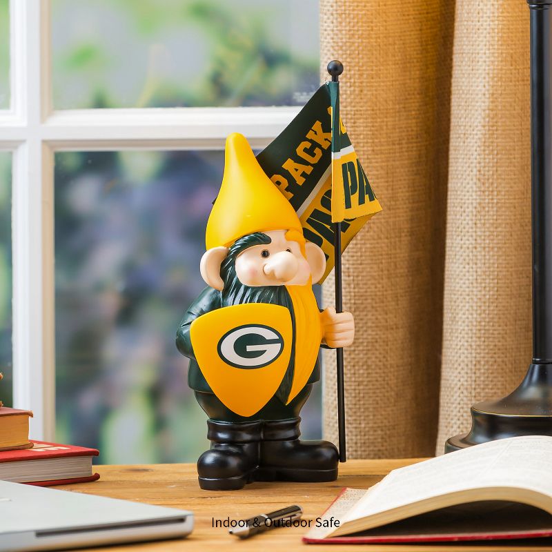 Evergreen Green Bay Packers, Flag Holder Gnome, 3 of 8
