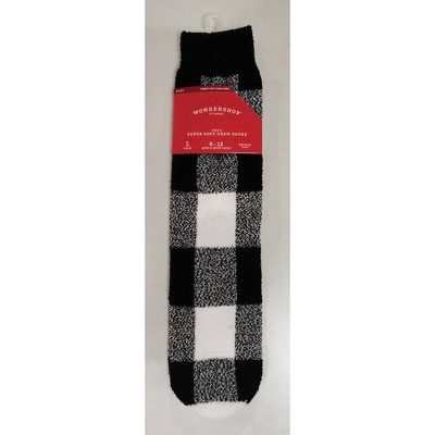 Men's Buffalo Check Plaid Cozy Crew Socks with Giftcard Holder - Wondershop™ White 6-12