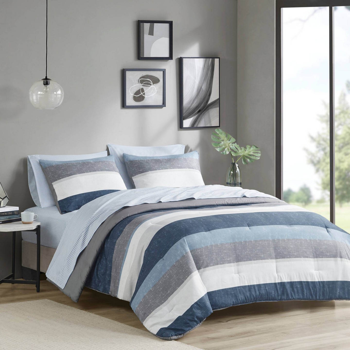 Комплект с одеялом Madison Park 7pc Queen Ryder Comforter Set with Bed Sheets Blue/Gray, цвет: Синий — фото 2