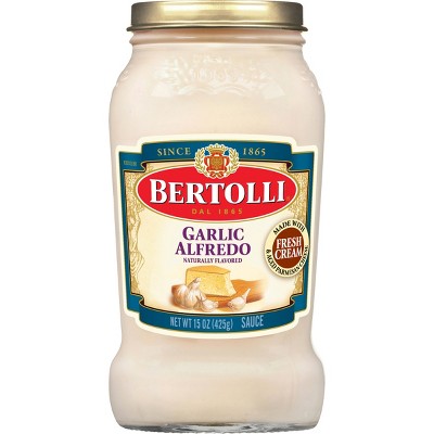 Bertolli Garlic Alfredo Sauce with Aged Parmesan Cheese - 15oz