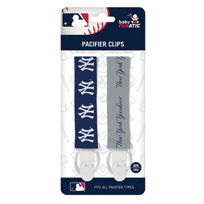 MasterPieces MLB New York Yankees Pacifier Clip 2-Pack
