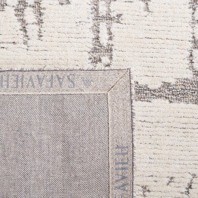 Martha Stewart Hand-Tufted Light Grey Wool Rectangular Rug