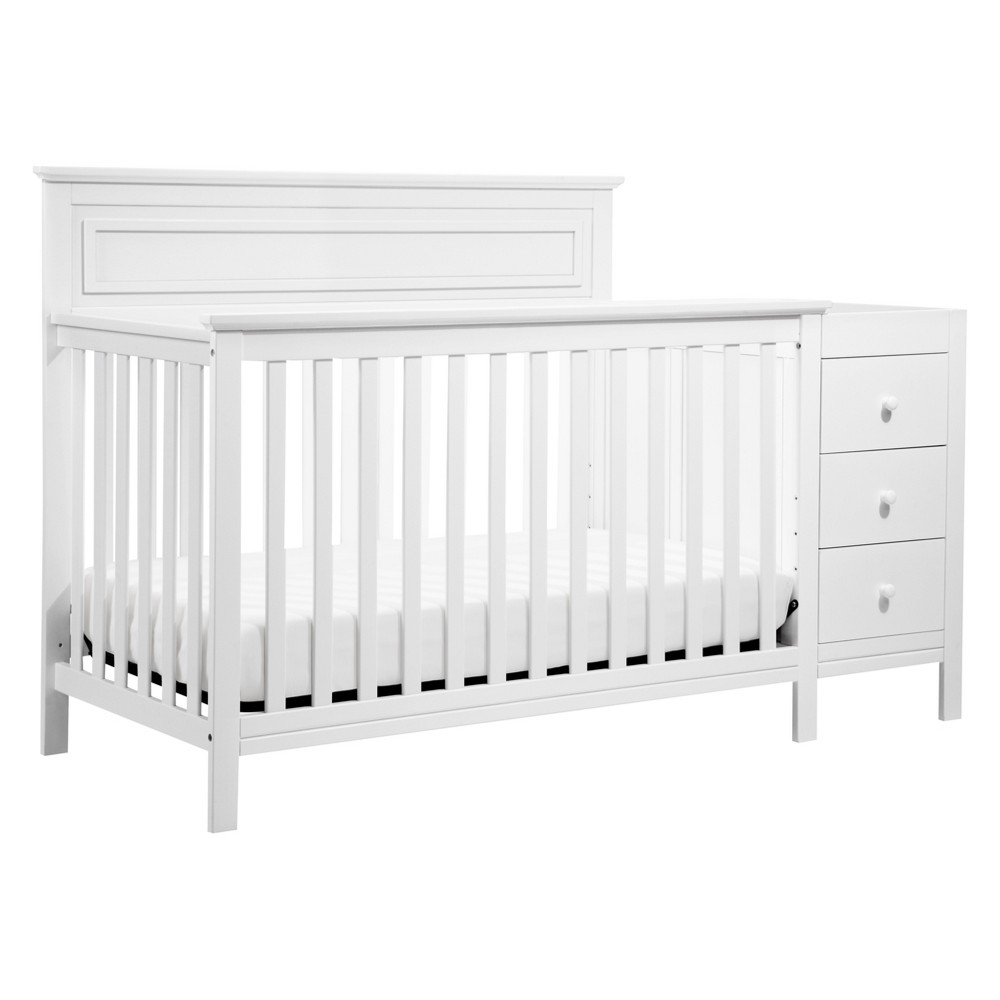 UPC 048517820537 DaVinci Autumn 4in1 Crib & Changer Combo White