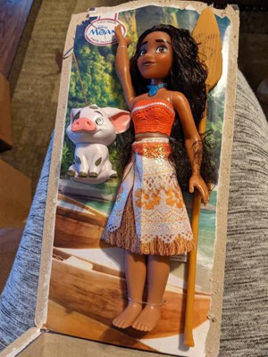 Disney Princess Moana of Oceania Fashion Doll