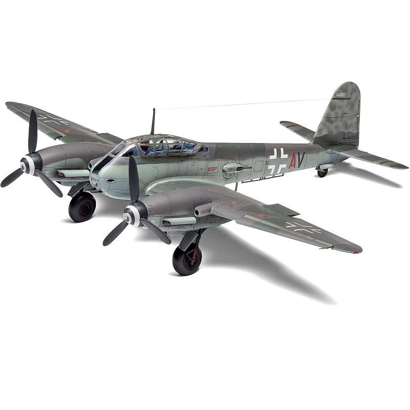 Level 2 Model Kit Messerschmitt Me410A-1/U2 & U4 Fighter-Bomber Aircraft with 2 Scheme Options 1/72 Plastic Model Kit by Airfix, 2 of 5