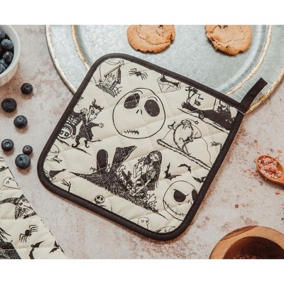 Nightmare Before Christmas Cotton Oven Mitt and Pot Holder Set
