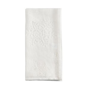 Saro Lifestyle Burnout Snowflakes Table Napkins (Set of 4), 20"x20", White - 1 of 3