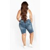 Women's Plus Size Killer Pins Short - light denim | CITY CHIC - 3 of 4