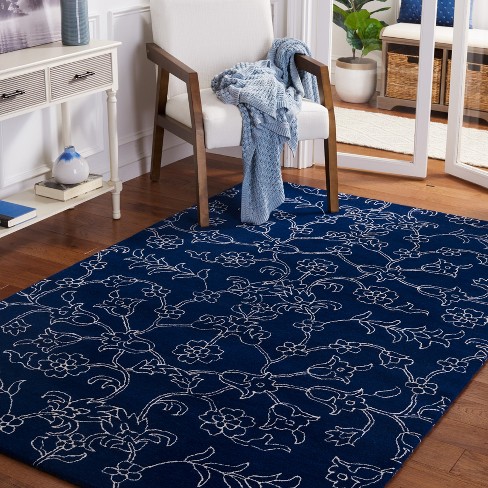 Safavieh Bella Ivory & Blue 7' x 7' Round Rug