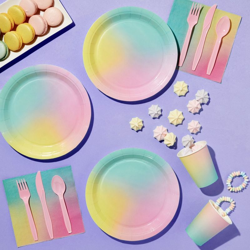 Blue Panda 80-Pack Pastel Rainbow Disposable Paper Plates 9" Birthday Party Supplies, 3 of 10