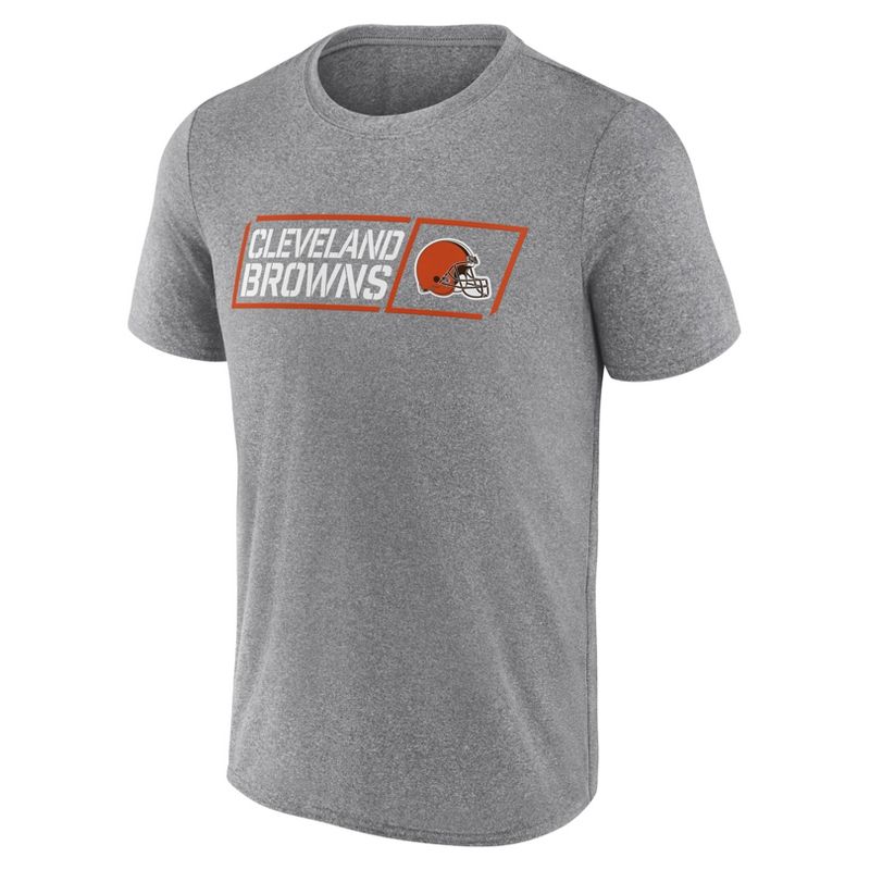 NFL Cleveland Browns Men&#39;s Quick Tag Athleisure T-Shirt, 2 of 4