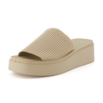 CUSHIONAIRE Women's Pim knit platform sandal with +Memory Foam