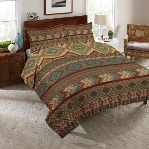 Laural Home Country Mood Sage King Quilt Set - 1 of 2