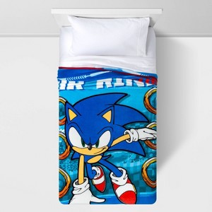 62"x90" Sonic the Hedgehog Things For Rings Kids' Blanket - 1 of 3