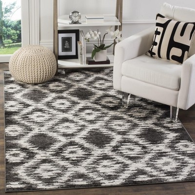 Chic Lodge-Style Ivory/Rose Hand-Knotted 3' x 5' Synthetic Rug