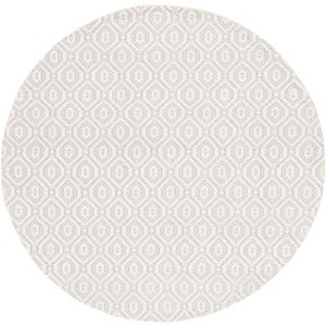 Marbella MRB325 Hand Woven Indoor Rugs - Safavieh - 1 of 4