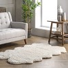 Nuloom Faux Sheepskin Animal Shaped 4x6 Shag Indoor Area Rug for Living Room Bedroom Dining Room Nursery, Natural - 2 of 4