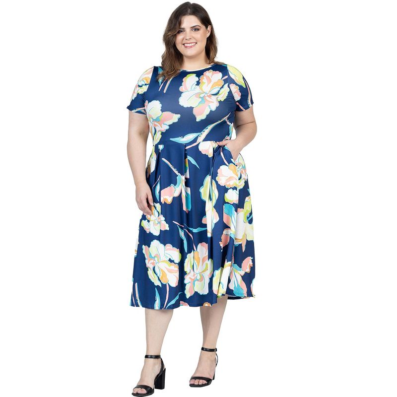 24seven Comfort Apparel Plus Size Blue Floral Short Sleeve Pleated Flare Midi Pocket Dress, 2 of 7