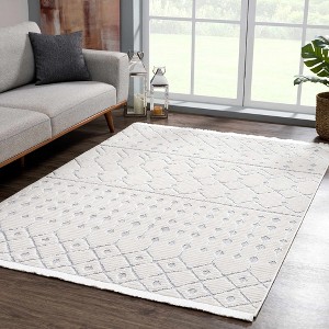 Hauteloom Beil Textured Trellis Rug with Fringes - 1 of 4
