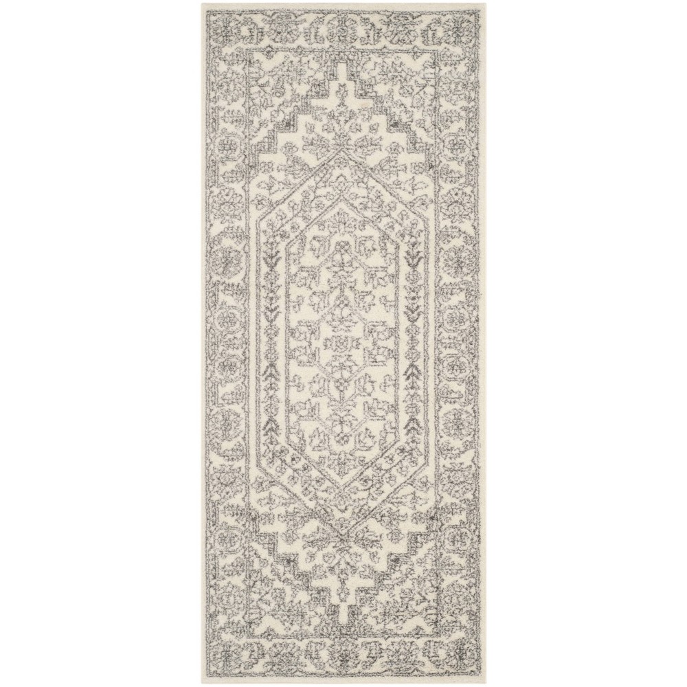  Aldwin Accent Rug Ivory/Silver