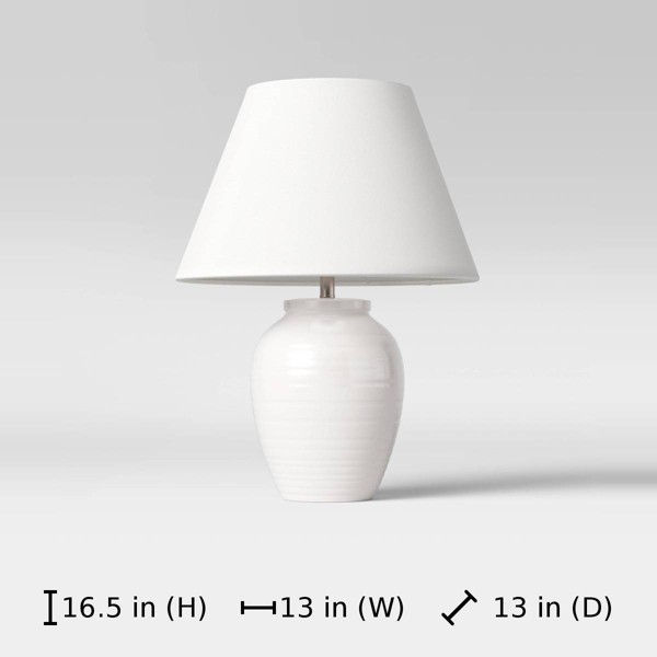 Lámpara de mesa de cerámica torneada de 16.5"x13", blanca - Threshold™: Acento moderno, pantalla de lino, sin necesidad de ensamblaje 4