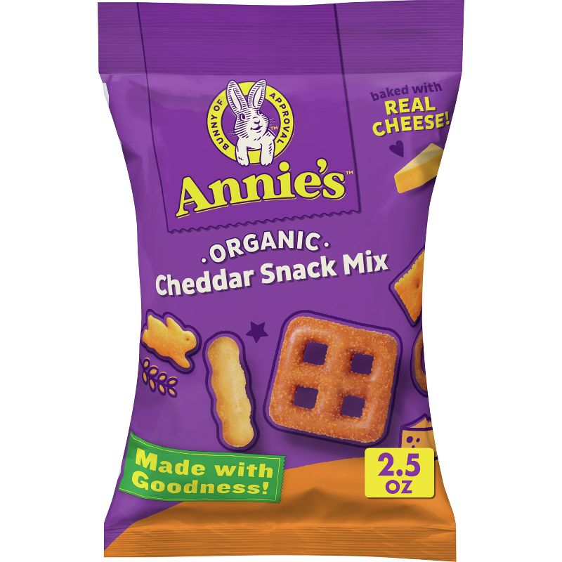 Annie&#39;s Organic Cheddar Snack Mix - 2.5oz, 1 of 11