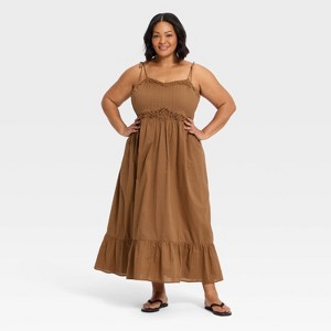 a line or empire style dress Flowy Cotton-Silk Waist A-Line Maxi Chantilly White / S material: Lace Color:Pink Nude Perfect for formal occasions Floral Lace A-line Wedding
