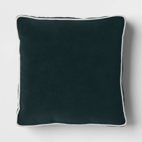 Green pillows target new arrivals