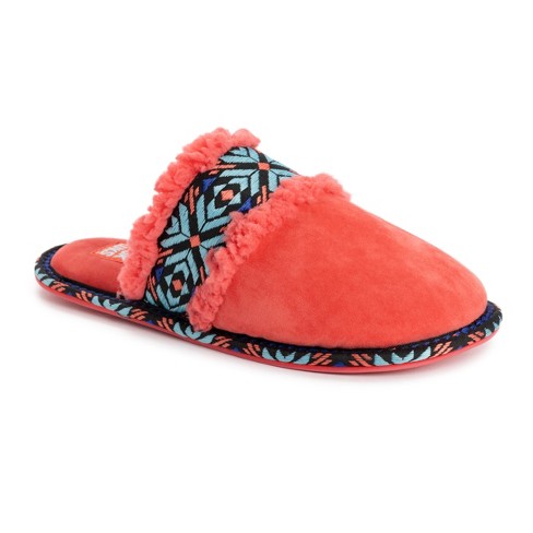 Women's muk luks red & gray amira discount slippers