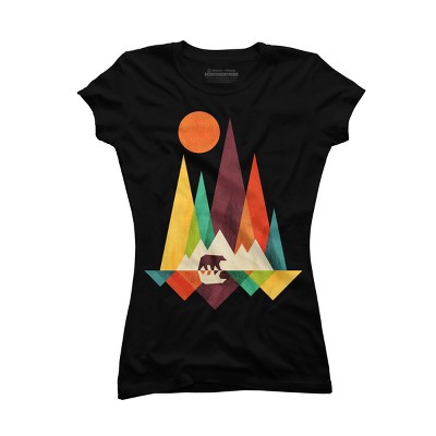Junior's Design By Humans Mountain Bear By radiomode T-Shirt