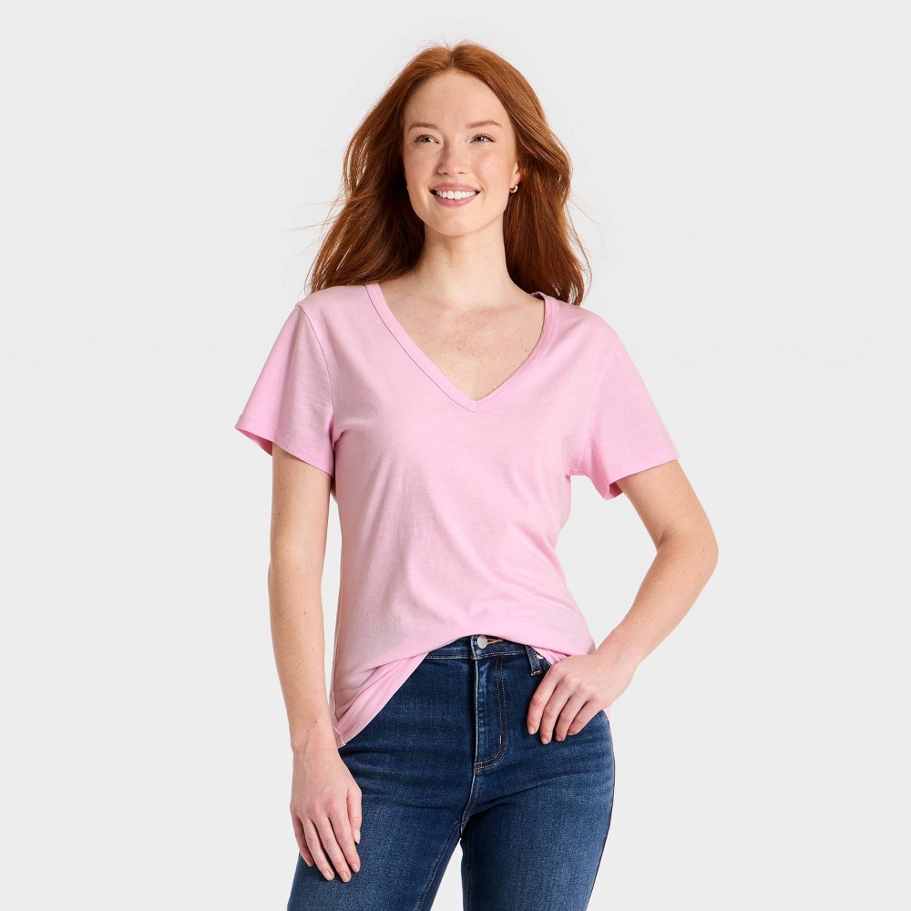 Women's Short Sleeve Iconic V-Neck T-Shirt - Universal Thread Pink S