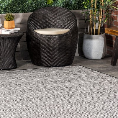 Black Geometric Washable Indoor/Outdoor Area Rug