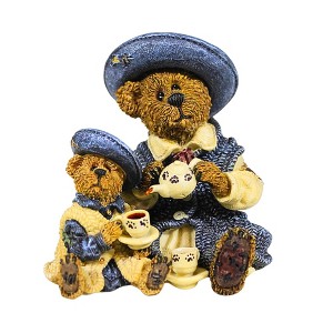 Boyds Bears 3.5 Inch Catherine & Caitlin Berriweather Club Fob Bearstone Animal Figurines - 1 of 3