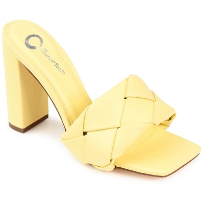 Journee Women's Maysie Sandals