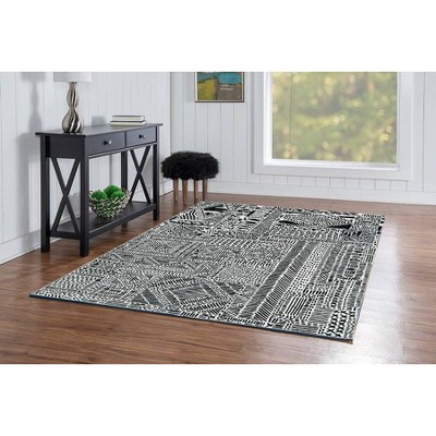 Ivory Geometric Easy-Care Washable 5' x 7' Synthetic Rug