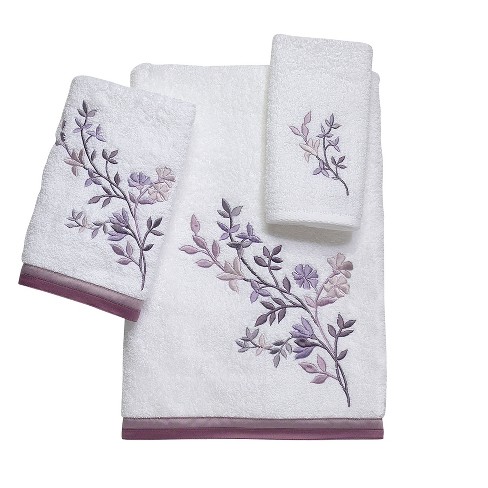 Avanti Black 3pc Luxury Towels Fancy Scroll Embroidery Peach Gold Trim