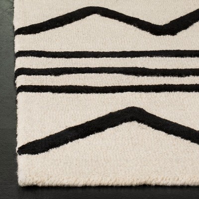 Ivory and Black Geometric Hand-Tufted Wool Rug for Kids 8' x 10'