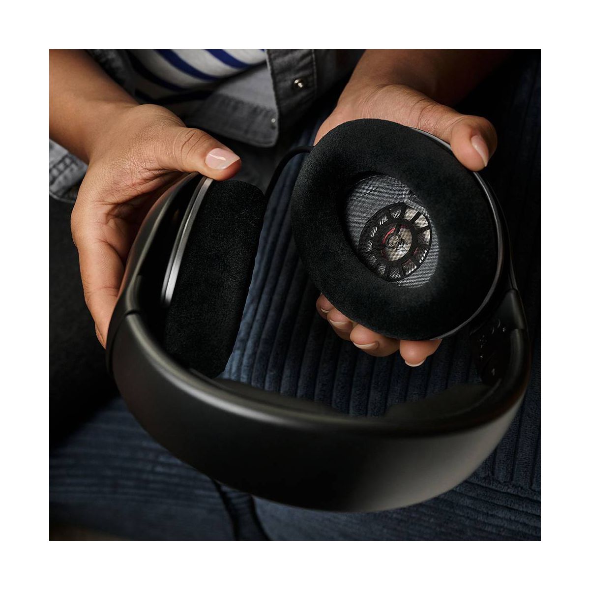 Sennheiser HD 550 Headphones - thumbnail 6