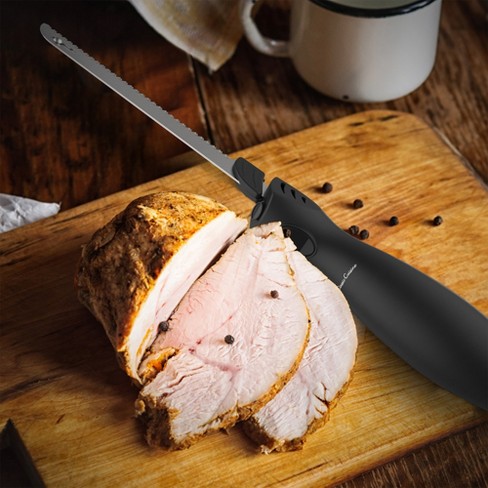 The Best Electric Knives for Carving Your Thanksgiving Dinner