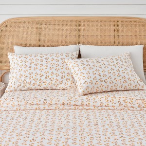 Winter Floral Brushed Microfiber Sheet Set - Great Bay Home - 1 of 4