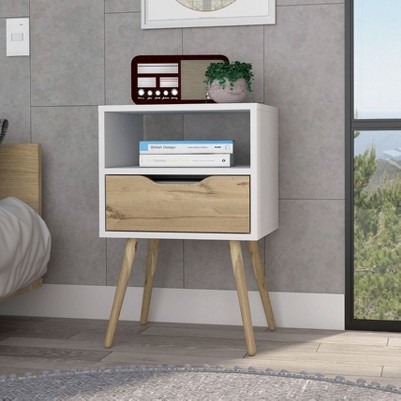white / light oak