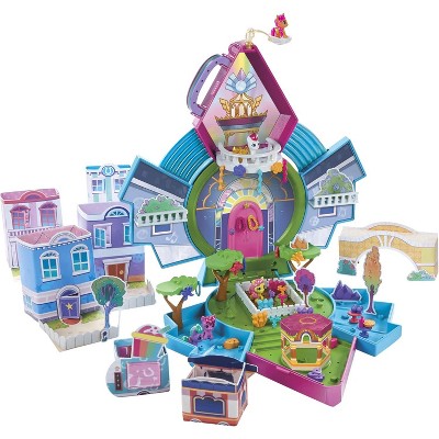 My Little Pony Mini World Magic Epic Crystal Brighthouse Toy, Buildable Playset with 5 Collectible Figures, for Kids Ages 5 and Up