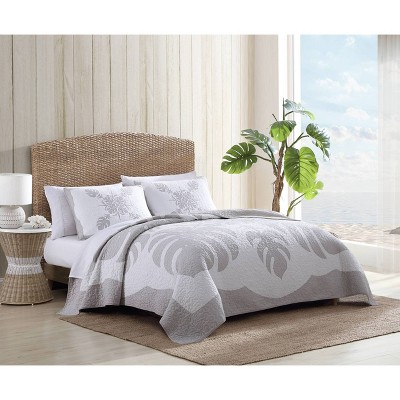 Molokai Island Inspired Reversible Cotton Full Quilt Set in Gray