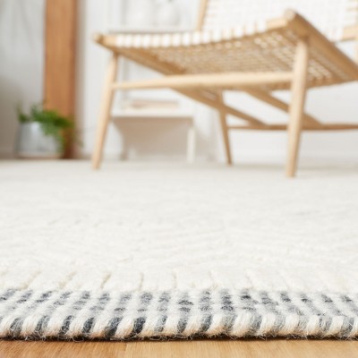 Ivory Hand-Tufted Wool and Synthetic Runner Rug