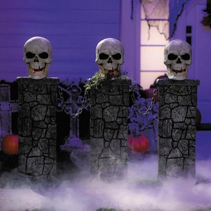 Morris Costumes 4 Ft. x 3 Ft. Light-Up Skull Pedestal Fence with Chains Halloween Decoration - 1 of 2